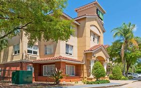 Extended Stay America Fort Lauderdale-Cypress Creek-Park North